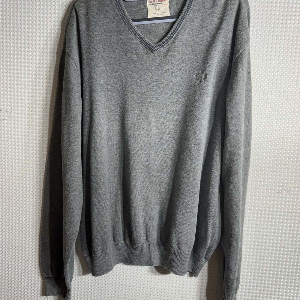 Chaps Men's Heather Grey Cotton V-Neck Fine Gauge Pullover Sweater